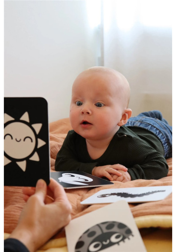 Cartas de contrastes para bebés