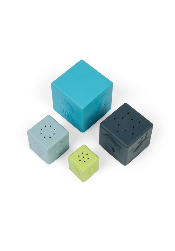 Stacking Cubes