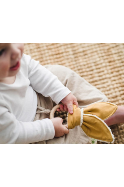 Anilla mordedor conejo de algodón orgánico: ocre A PUNT
